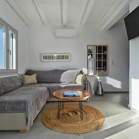 Flair Sky * Naousa (Paros)